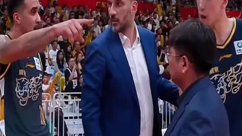 莫拉塔破门尤文战平威尼斯，迪巴拉开场伤退